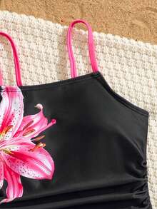 SHEIN 两件套女童碎花泳衣，带蝴蝶结装饰和网纱，适合度假，开启夏日时尚之旅 - 黑色 - 查看 3