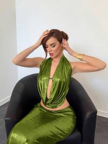 Aloruh 派对及舞蹈用深V领露背吊带背心+低腰H字长裙套装 - 橄欖綠 - 查看 3