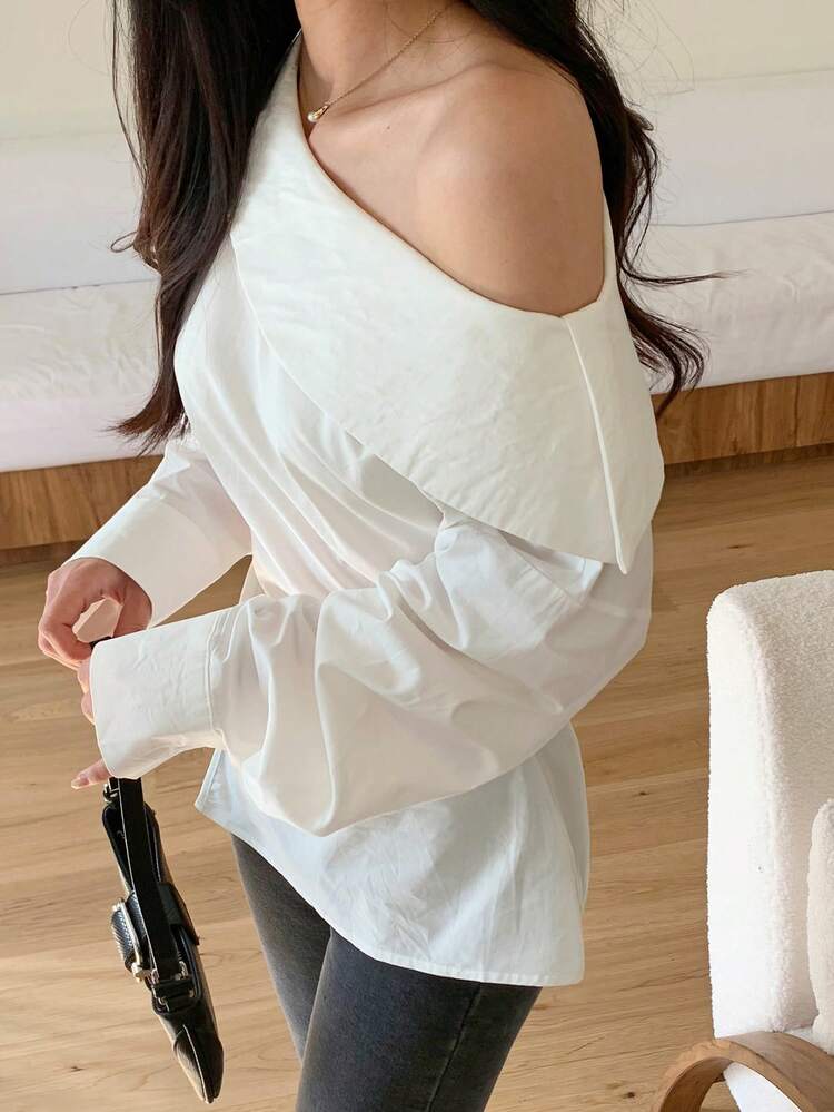 Women's Oblique Shoulder Slit Fitted Long Sleeve Shirt