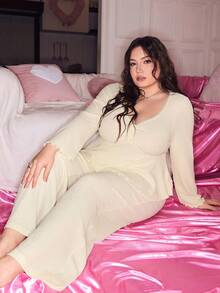 SHEIN Comfortable Plus Size Knitted Lounge Set Beige Deep V Neck Ruched Long Sleeve - Beige - View 4