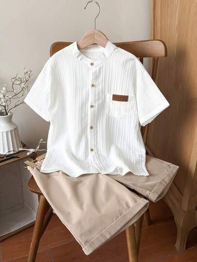 SHEIN Vacaura 2件套 青少年男童通勤休闲条纹立领衬衫和条纹短裤，舒适时尚