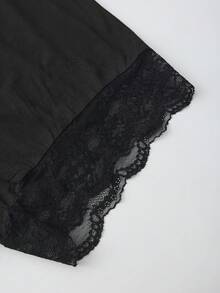 SHEIN Essnce 大码女装春夏时尚休闲高弹舒适日常百搭蕾丝边黑色条纹短裤2条装，夏季打底裤，女式春夏休闲度假短裤 - 彩色 - 查看 6
