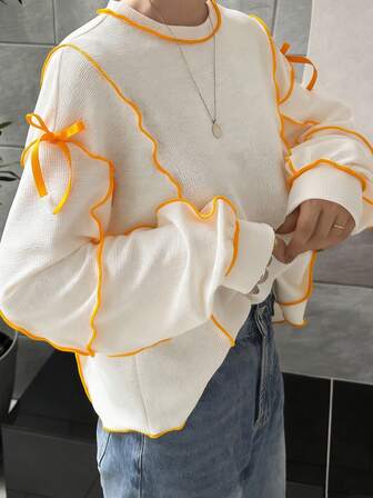 FRIFUL Women's Round Neck Loose Contrast Color Ruffle Trim Contrast Color Sleeve Bow Decor Loose Casual Sweatshirt