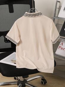 SHEIN Vacaura 男童夏季休闲马匹印花四分之一扣 Polo 衫，适合休闲和通勤穿着 - 卡其色 - 查看 2