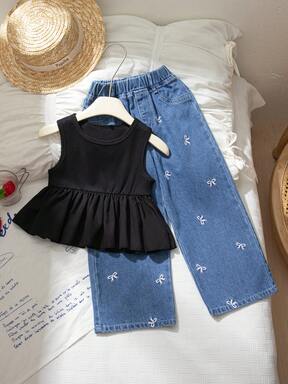 Elladie kids Conjunto de 2 piezas de top de tela acanalada y pantalones vaqueros rectos holgados con bordado de mariposa, estilo coreano para niña joven