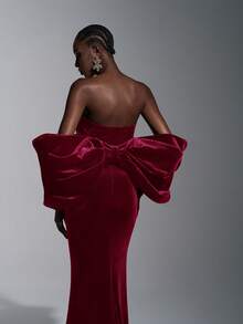 Elitara Elegant Dark Purple Velvet Formal Gala Dress, Backless Rhinestone Decor Batwing Sleeves Fishtail Hem Train, Birthday Wedding Event Gown - Burgundy - View 3