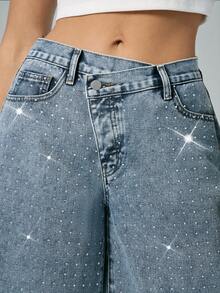 Denimoi Quần short denim lửng đính đá lấp lánh, kiểu dáng mùa hè, trang phục mùa hè cho nữ, quần short dự tiệc, quần short denim thời trang, quần short denim. - Rửa nhẹ - Xem 4