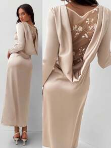 Aloruh Apricot Backless Textured Splice Plunging Neck Long Sleeve Bodycon Dress, Suitable For Parties, Balls, Winter, Valentine's Day, New Year,Winter Dresses,Valentine Outfits For Women ,New Year Dress,Elegant Dresses For Women - Apricot - View 8