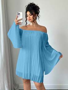 Elenzga 大码女式褶皱宽松舒适露肩直筒纯色连衣裙，休闲简约优雅，适合日常穿着、浪漫度假 - 藍色 - 查看 3