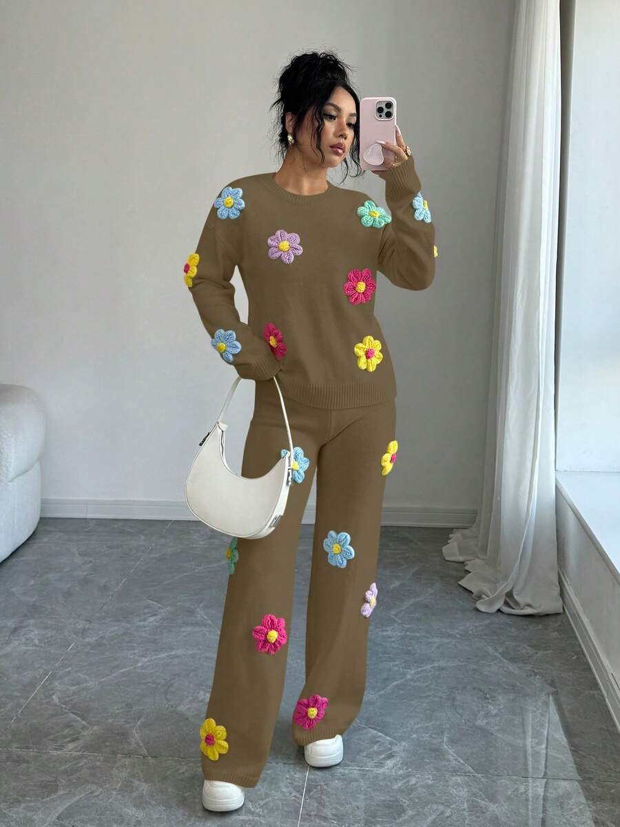 Selianne 女士黑色圆领落肩3D花朵套头毛衣搭配3D花朵直筒毛衣裤 - 棕色 - 查看 1