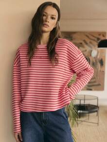 Nöista Long Sleeve Graphic T-Shirt With Front Print, Fall Casual Streetwear, Back To School, Weekend, Everyday Comfort - Dusty Pink - View 3