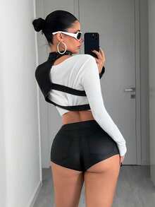 Jeanoix 女士时尚街头风纽扣细节超短牛仔外套，秋季款 - 黑色 - 查看 2