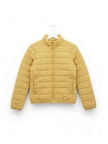 Chamarra Acolchada Ligera COLOR AMARILLO, CHAMARRA BLANCA y CHAMARRA VERDE 3PK para Hombre con Estilo Urbano, Diseño Moderno y Corte Casual, Abrigo de Moda para Clima Frío Ligero con Acabado Premium y Confort Diario - Amarillo - Ver 2