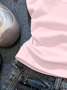 SHEIN EZwear 女士休闲极简风 GRUNGE 景观标语印花褶皱腰部露肩紧身短袖T恤，适合夏季穿着，Y2K 不对称肩部修身款式 - 淺粉色 - 查看 5