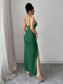 2026 Nuevo casuales para mujer Vestido de largo medio de unicolor para mujer, vestido de tirantes, con diseño hueco, minimalista, de moda, adecuado para el verano - Verde - Ver 2