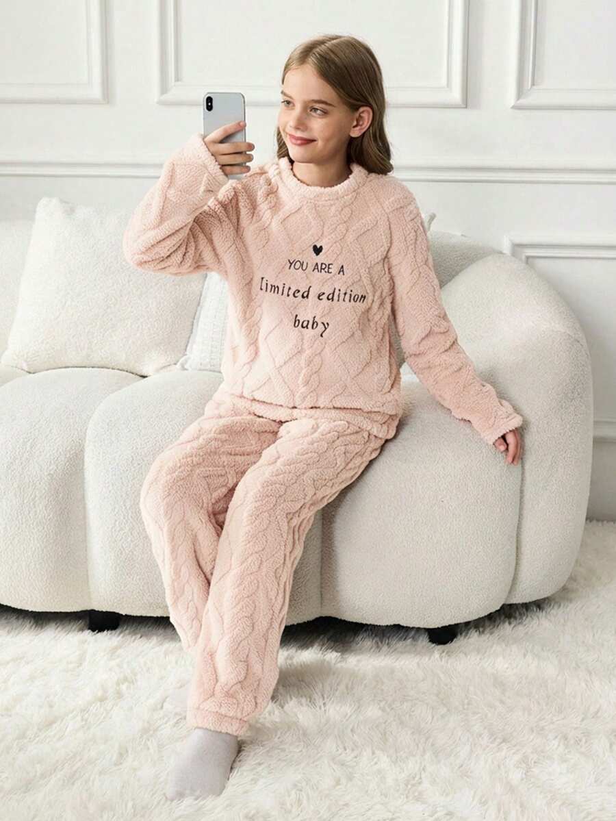 SHEIN Leap Crew Tween Girls Slogan Embroidered Wool Blend Long Sleeve Top And Pants Pajama Set - Baby Pink - View 1