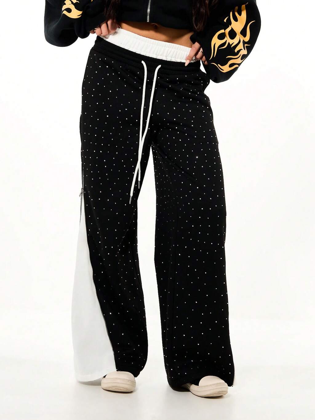 SUMWON WOMEN Rhinestone Polka Dot Joggers With Drawstring