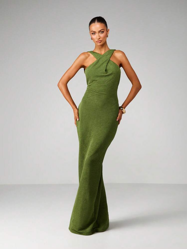 MISSGUIDED Wrap Halter Textured Stretch Bodycon Maxi Dress With Open Back Detail Party Evening Formal Occasion Wear Floor Length Sleeveless