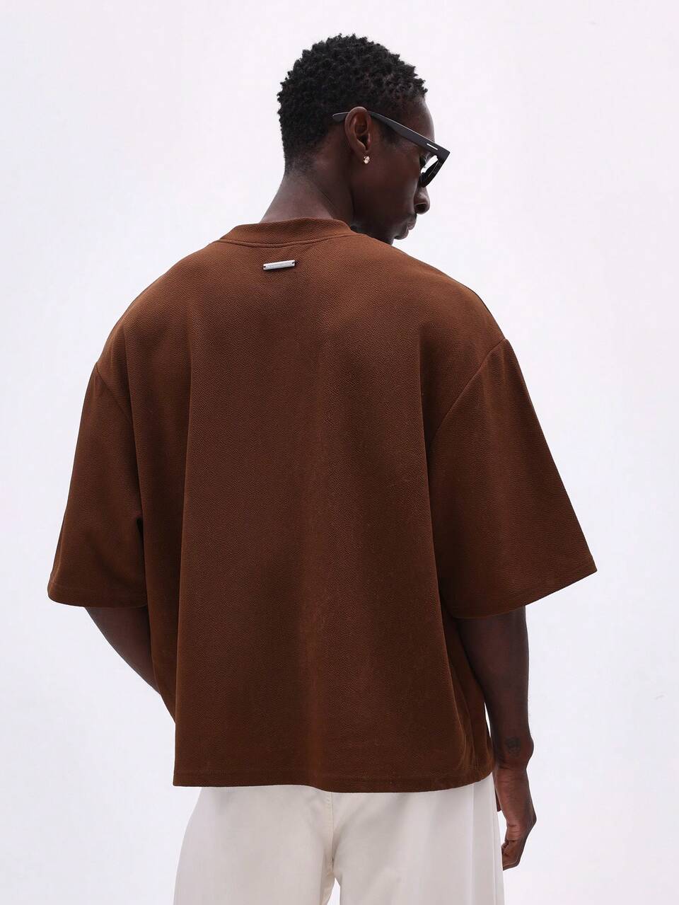 SUMWON Camiseta de manga corta con cuello redondo y estampado de Londres para hombre, de uso casual diario, ajuste regular, estilo urbano básico