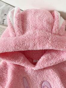 SHEIN 2pcs Setelan Bayi Perempuan: Hoodie Bordir Kelinci dan Celana Bergaris Merah & Putih dengan Hiasan Bulu Putih, Modis & Lucu - Berwarna merah muda - View 5