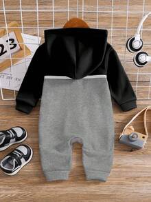 SHEIN Infant Casual Sports Patch Patchwork Zipper Hoodie Jumpsuit, Comfortable Casual Jumpsuit, Suitable For Baby Boys/Girls, Suitable For Autumn/Winter Baby Boy Sweatsuit Baby Boy Track Suit Baby Boy Zip Up Baby Boy Fall Newborn Zipper Suit Baby Boy Hoodie Set - Black - View 2