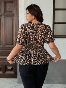 Elenzga Blusa in chiffon con scollo a V e stampa leopardata, manica corta, vita stretta, elegante per uscite e pendolarismo, taglie comode - Multicolore - Visualizzare 2