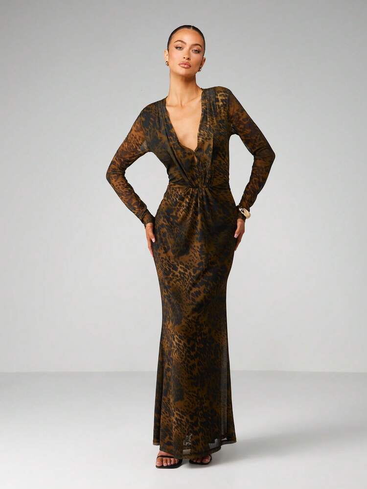 MISSGUIDED Leopard Print Mesh Long Sleeve Plunge Neck Maxi Dress With Fitted Bodycon Silhouette For Evening Party Occasions