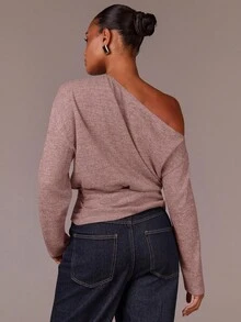 Athîral Women's Solid Color Minimalist Oblique Shoulder Long Sleeve T-Shirt, Everyday Wear - Pink - View 2
