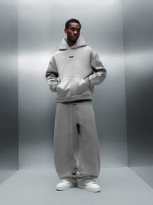 PLAYBOY X SUMWON Pantalon de survêtement super large avec taille à cordon et détails de poche arrière pour un confort casual quotidien - Gris - Voir 5