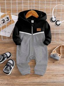 SHEIN Infant Casual Sports Patch Patchwork Zipper Hoodie Jumpsuit, Comfortable Casual Jumpsuit, Suitable For Baby Boys/Girls, Suitable For Autumn/Winter Baby Boy Sweatsuit Baby Boy Track Suit Baby Boy Zip Up Baby Boy Fall Newborn Zipper Suit Baby Boy Hoodie Set - Black - View 1