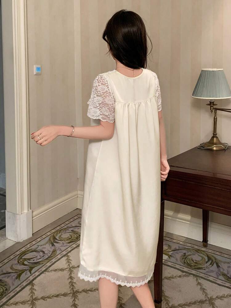 Romantic Ruffled Lace Trim Women's Nightgown