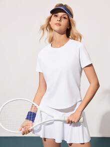 Bộ đồ thể thao 2 mảnh màu trơn dành cho nữ CourtClass - Áo tay ngắn và chân váy với phần lưới phía sau và điểm nhấn phản quang, đa năng cho tennis/golf/tập thể dục | Trang phục thể thao ngoài trời dành cho nữ - trắng - Xem 5
