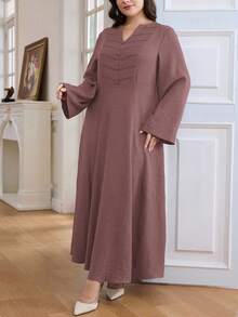 Al Najma 大码女式纯色V领长袖纽扣设计阿拉伯风格长裙 - 粉色 - 查看 6