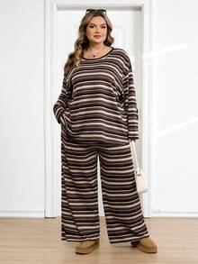SHEIN CURVE+ 大码休闲条纹圆领长袖上衣和裤子两件套，秋季家居服套装，大码棕色套装，冬季女装，大码裤装套装/2026/新年 - 棕色 - 查看 6