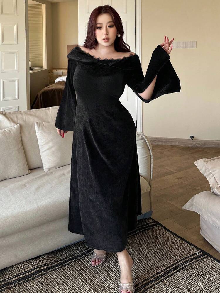Dazy Plus Valentine Plus Size Women's Elegant Off Shoulder Velvet & Contrast Lace Flare Sleeve Split Dress, Suitable For Formal Occasions, Autumn/Winter