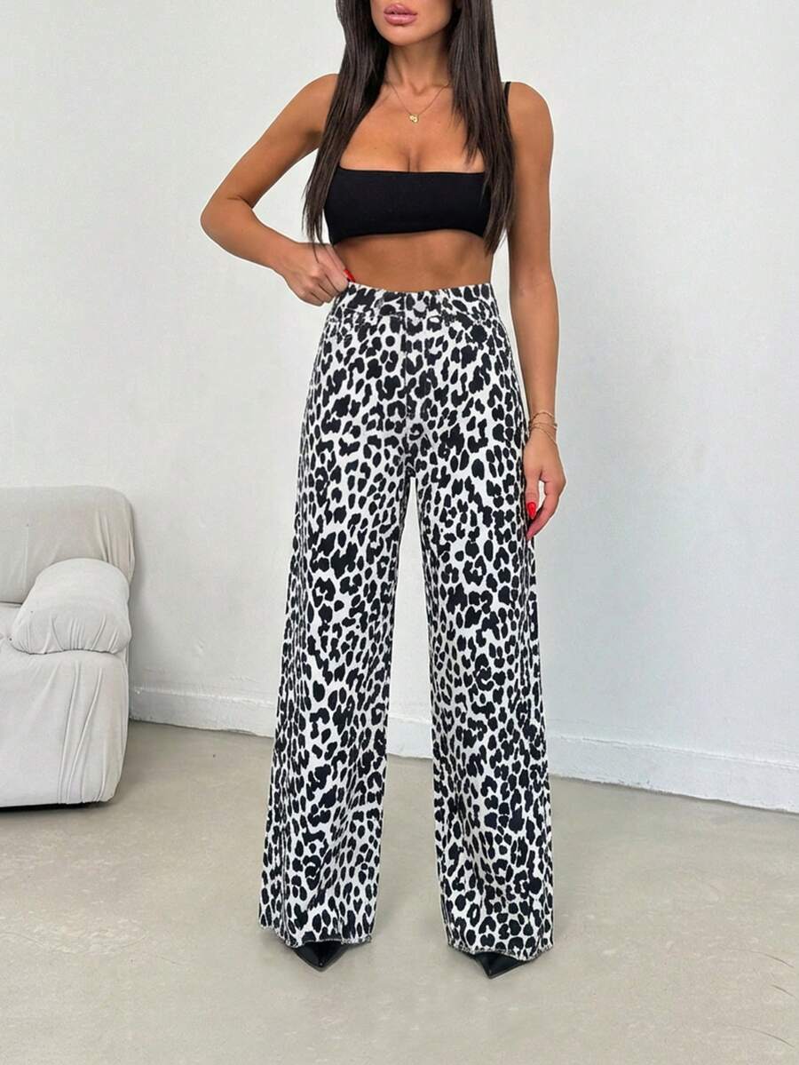 EURMUSE 100% Cotton MID RISE WIDEEG CUT LEOPARD PETITE JEAN - Multicolor - View 1