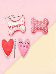 PETSIN Đồ chơi gặm nướt bằng vải nhung cho chó, món quà lý tưởng cho ngày Valentine. Bền chắc và phát ra âm thanh giúp giảm căng thẳng khi mọc răng ở cún con. Họa tiết trái tim dễ thương, màu hồng và đỏ. Món quà Valentine hoàn hảo cho chó nhỏ, vừa và lớn. - Nhiều màu - Xem 6