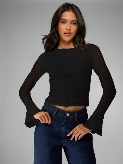 MISSGUIDED 플레어 소매가 있는 긴팔 텍스처 레이스 탑