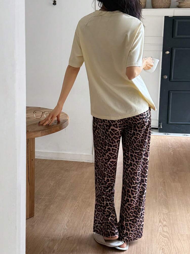 Plant Letter Graphic Print Loose T-Shirt Top & Leopard Print Pajama Pants Women Sleepwear Set