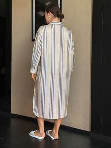 Dazy Plus Áo ngủ dài tay dáng rộng, cổ bẻ, kẻ sọc, cỡ lớn dành cho nữ, thích hợp cho mùa xuân/thu. - Màu be - Xem 2