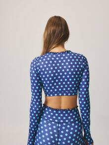 Aralina Áo croptop tay dài co giãn, cạp cao, dáng ôm, họa tiết chấm bi, bộ đồ hè phối hợp cho nữ, set hai mảnh. - Màu xanh hải quân - Xem 6