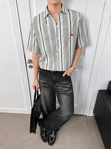 Manfinity RebelGame Men's Contrast Stripe Print Short Sleeve Shirt - Grey - View 6
