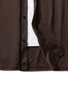 ROMWE MEN Prep 男士休闲城市标志印花短袖衬衫 - 咖啡棕 - 查看 3