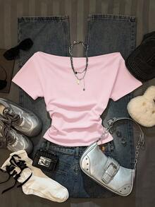 SHEIN EZwear 女士休闲极简风 GRUNGE 景观标语印花褶皱腰部露肩紧身短袖T恤，适合夏季穿着，Y2K 不对称肩部修身款式 - 淺粉色 - 查看 2