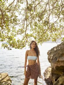 Aralina 纹理编织面料高腰裹身系带修身竖条纹度假套装女装夏季迷你裙 - 彩色 - 查看 9