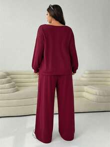 SHEIN EZwear 大尺碼女款純色落肩長袖上衣與寬腿褲休閒兩件套 - 酒紅色 - 查看 2