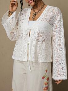 Freevana 大码女式波西米亚浪漫蕾丝花卉系带宽松长袖衬衫，休闲度假装，早春，情人节 - 白色 - 查看 4