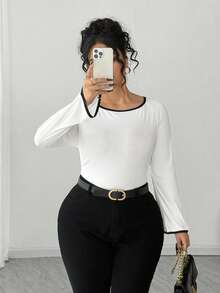 SHEIN PETITE CURVE Kaos Lengan Panjang Ukuran Besar Kasual dengan Dekorasi Pita Warna Kontras - Hitam dan Putih - View 7
