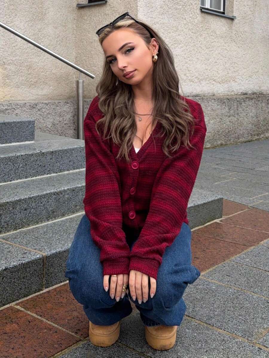 Jeta Ari Áo khoác cardigan kẻ sọc cài nút tay dài mùa xuân thường ngày phong cách Y2k thập niên 90 kẻ sọc sân bay cỡ lớn mùa thu trở lại trường mùa thu đông hàng ngày - Màu Đỏ Sâu - Xem 1