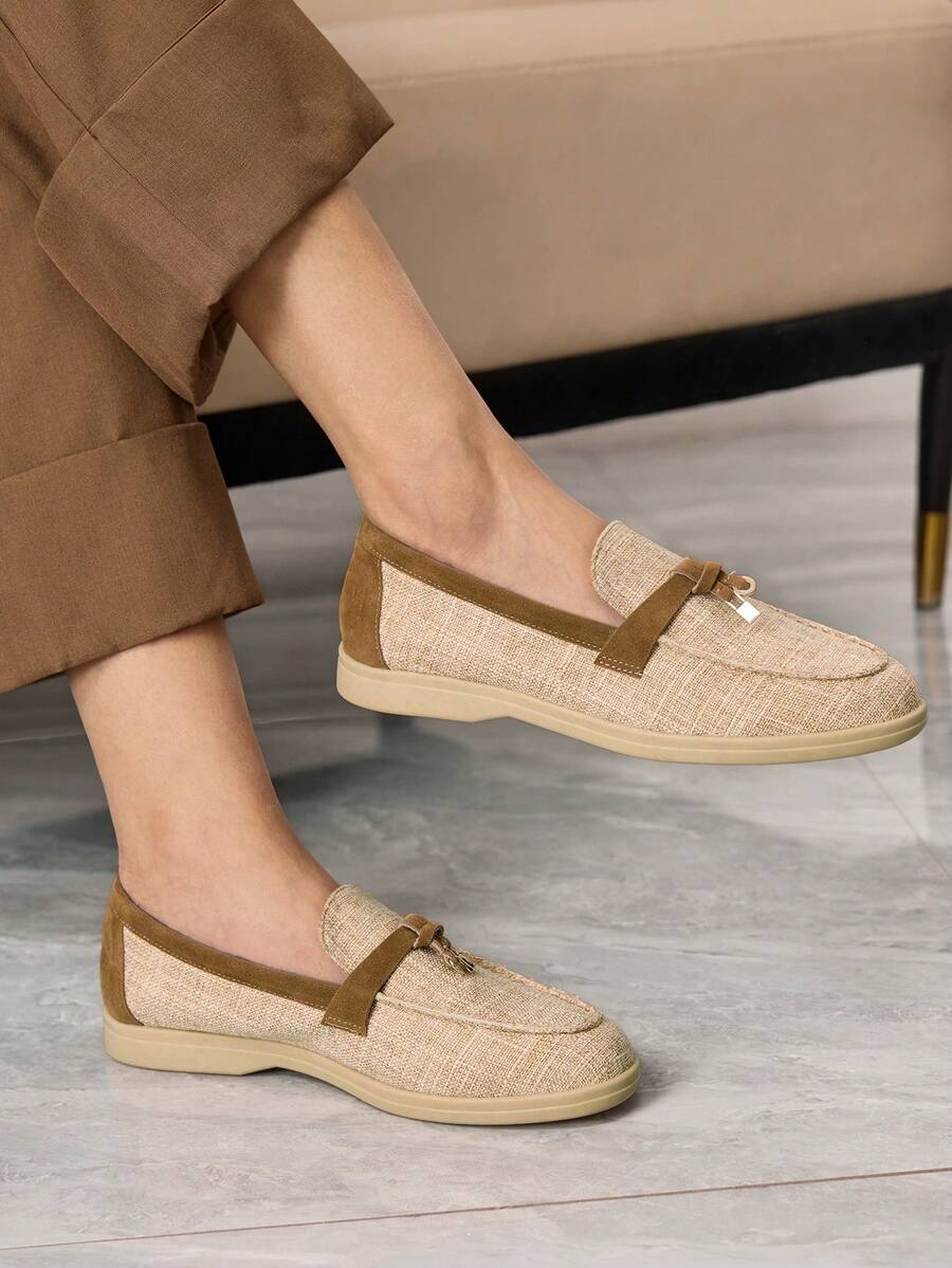 Sleekvia Women's Casual Commuter Loafers With Gold Lock Decor - Camel - View 1
